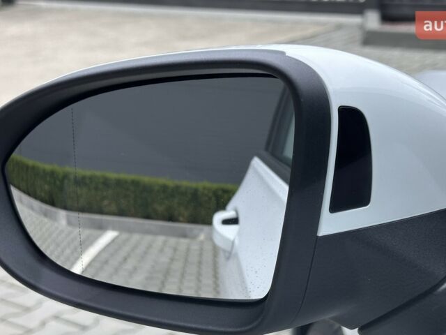 Фольксваген Гольф, объемом двигателя 1.4 л и пробегом 0 тыс. км за 32000 $, фото 12 на Automoto.ua