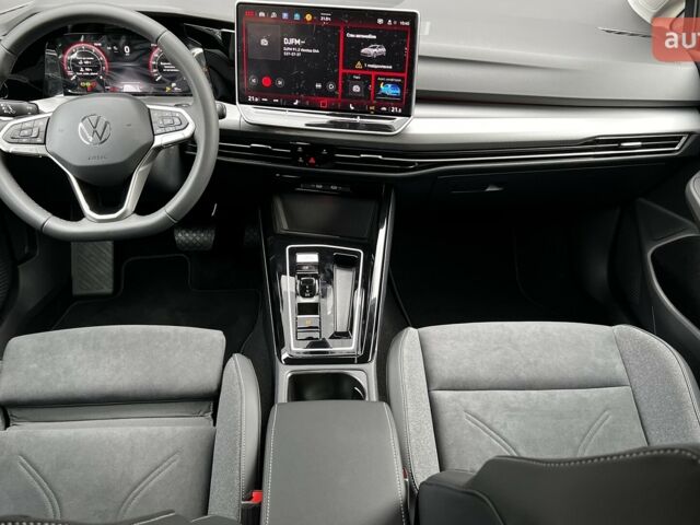 Фольксваген Гольф, объемом двигателя 1.4 л и пробегом 0 тыс. км за 32000 $, фото 1 на Automoto.ua