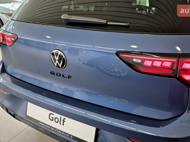 купить новое авто Фольксваген Гольф 2025 года от официального дилера Автодім Атлант на Вацлава Гавела Фольксваген фото