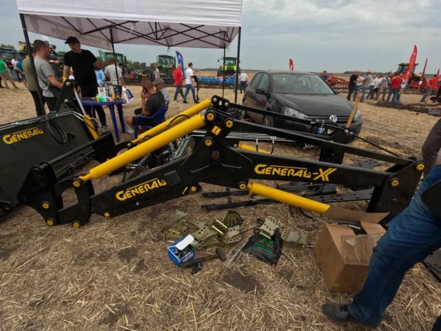 Фольксваген Гольф, объемом двигателя 1.6 л и пробегом 0 тыс. км за 5798 $, фото 9 на Automoto.ua