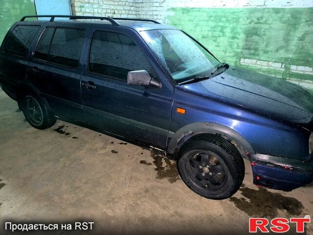 Фольксваген Гольф, объемом двигателя 1.8 л и пробегом 112 тыс. км за 2350 $, фото 1 на Automoto.ua