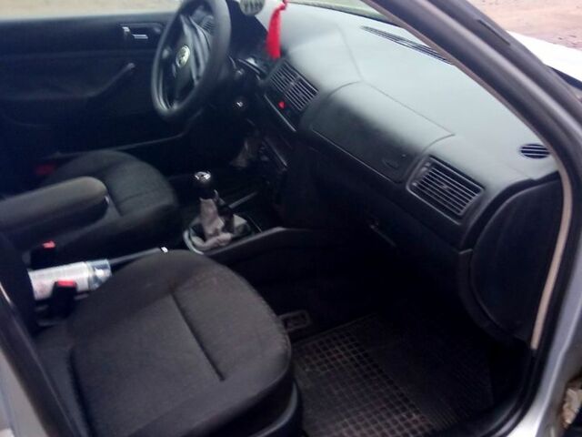 Фольксваген Гольф, объемом двигателя 1.9 л и пробегом 400 тыс. км за 3700 $, фото 6 на Automoto.ua