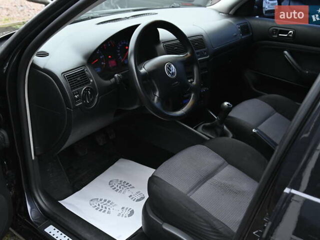 Фольксваген Гольф, объемом двигателя 1.6 л и пробегом 273 тыс. км за 4800 $, фото 15 на Automoto.ua