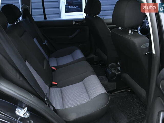 Фольксваген Гольф, объемом двигателя 1.6 л и пробегом 273 тыс. км за 4800 $, фото 24 на Automoto.ua