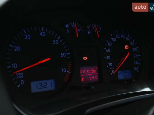 Фольксваген Гольф, объемом двигателя 1.6 л и пробегом 273 тыс. км за 4800 $, фото 18 на Automoto.ua