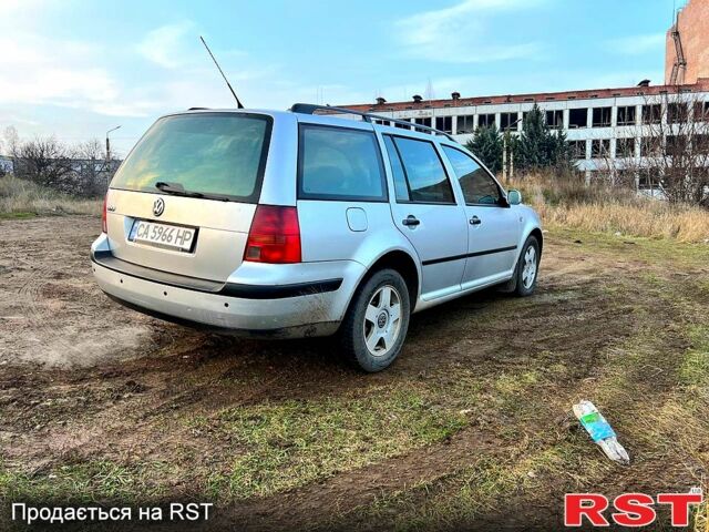 Фольксваген Гольф, объемом двигателя 1.6 л и пробегом 253 тыс. км за 3600 $, фото 1 на Automoto.ua