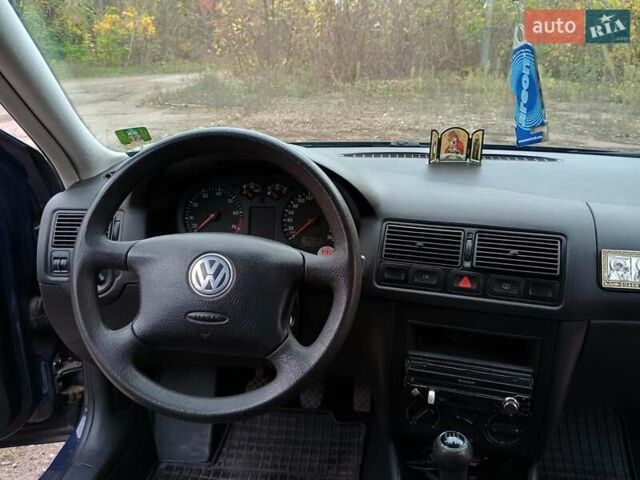 Фольксваген Гольф, объемом двигателя 1.6 л и пробегом 185 тыс. км за 5200 $, фото 10 на Automoto.ua