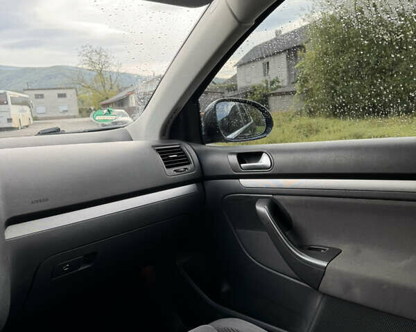 Фольксваген Гольф, объемом двигателя 1.9 л и пробегом 466 тыс. км за 5700 $, фото 12 на Automoto.ua