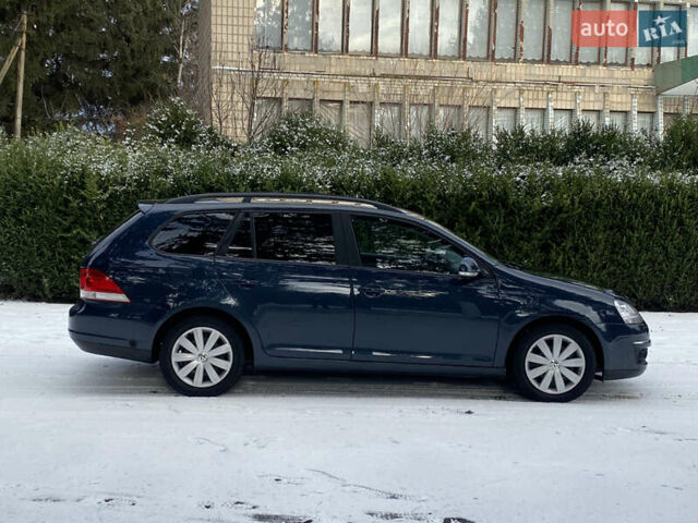 Фольксваген Гольф, объемом двигателя 1.6 л и пробегом 214 тыс. км за 6499 $, фото 7 на Automoto.ua