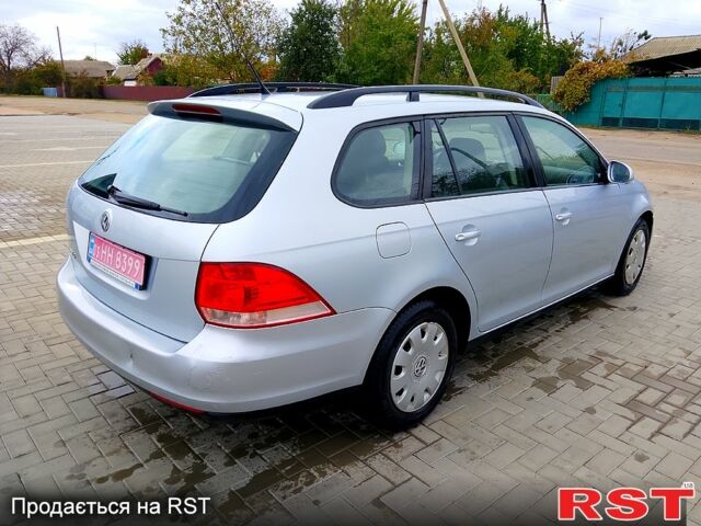 Фольксваген Гольф 2008 в Новоукраинке на Automoto.ua Фольксваген Гольф, объемом двигателя 1.6 л и пробегом 200 тыс. км за 5700 $, фото 1 на Automoto.ua