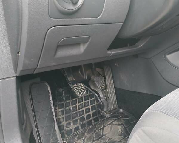 Фольксваген Гольф, объемом двигателя 1.4 л и пробегом 213 тыс. км за 7000 $, фото 4 на Automoto.ua