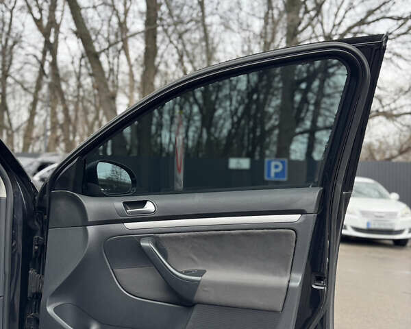 Фольксваген Гольф, объемом двигателя 1.4 л и пробегом 207 тыс. км за 6100 $, фото 37 на Automoto.ua