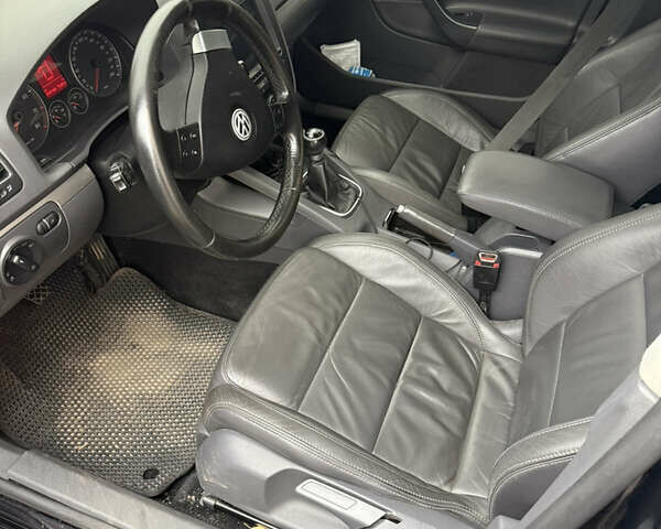 Фольксваген Гольф, об'ємом двигуна 1.4 л та пробігом 244 тис. км за 4800 $, фото 2 на Automoto.ua