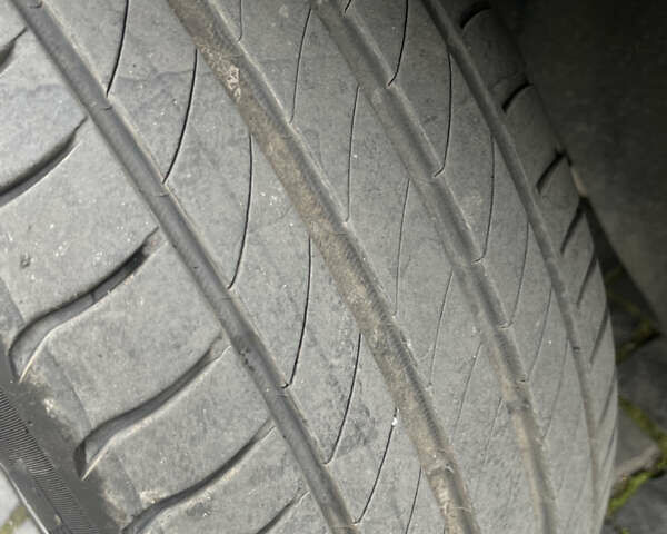 Фольксваген Гольф, объемом двигателя 1.6 л и пробегом 287 тыс. км за 7200 $, фото 10 на Automoto.ua