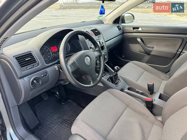 Фольксваген Гольф, объемом двигателя 1.4 л и пробегом 199 тыс. км за 6300 $, фото 7 на Automoto.ua