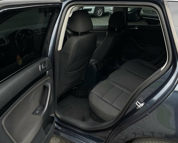 Фольксваген Гольф, объемом двигателя 1.6 л и пробегом 287 тыс. км за 7200 $, фото 14 на Automoto.ua