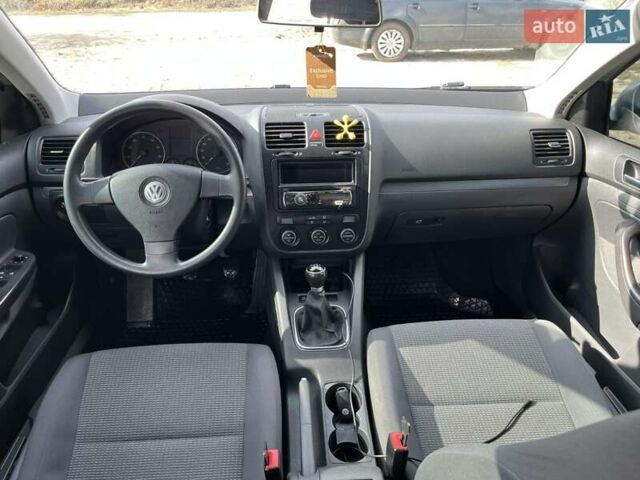Фольксваген Гольф, объемом двигателя 1.4 л и пробегом 187 тыс. км за 5500 $, фото 11 на Automoto.ua