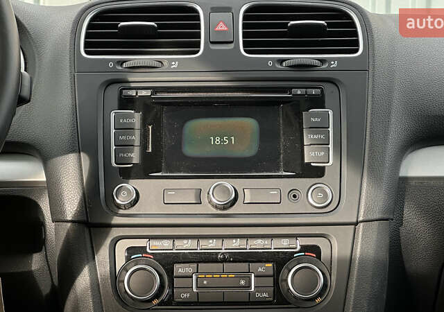 Фольксваген Гольф, объемом двигателя 1.4 л и пробегом 216 тыс. км за 8199 $, фото 62 на Automoto.ua