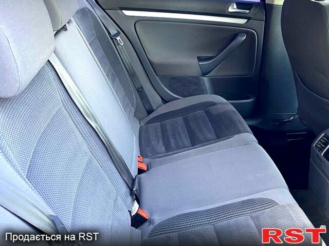 Фольксваген Гольф, объемом двигателя 1.4 л и пробегом 201 тыс. км за 6000 $, фото 7 на Automoto.ua