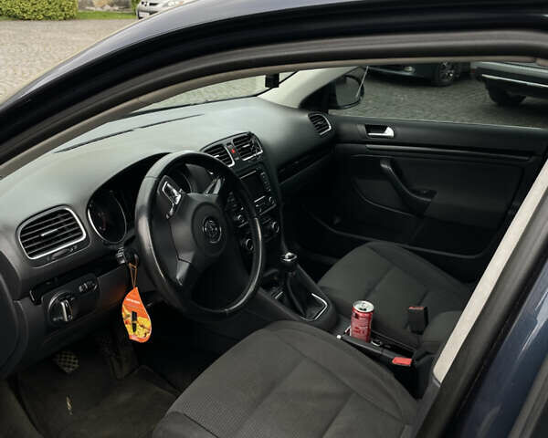 Фольксваген Гольф, объемом двигателя 1.6 л и пробегом 287 тыс. км за 7200 $, фото 17 на Automoto.ua