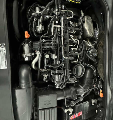 Фольксваген Гольф, объемом двигателя 1.6 л и пробегом 285 тыс. км за 8500 $, фото 1 на Automoto.ua