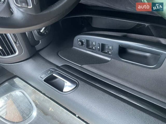 Фольксваген Гольф, объемом двигателя 1.97 л и пробегом 191 тыс. км за 9300 $, фото 5 на Automoto.ua