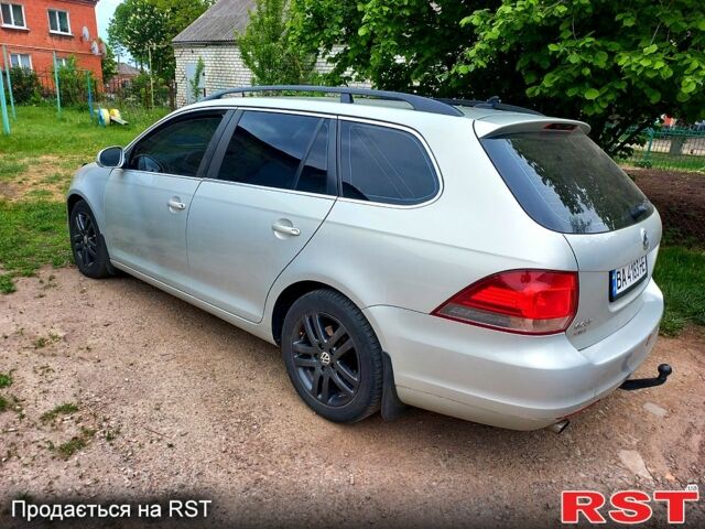 Фольксваген Гольф 2010 в Бобринце на Automoto.ua Фольксваген Гольф, объемом двигателя 1.6 л и пробегом 181 тыс. км за 6800 $, фото 2 на Automoto.ua