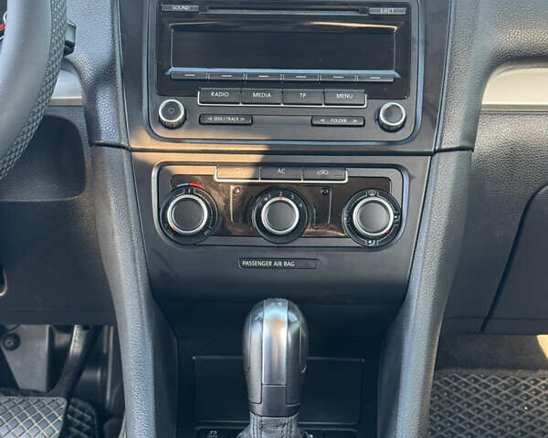 Фольксваген Гольф, объемом двигателя 1.6 л и пробегом 254 тыс. км за 7800 $, фото 31 на Automoto.ua