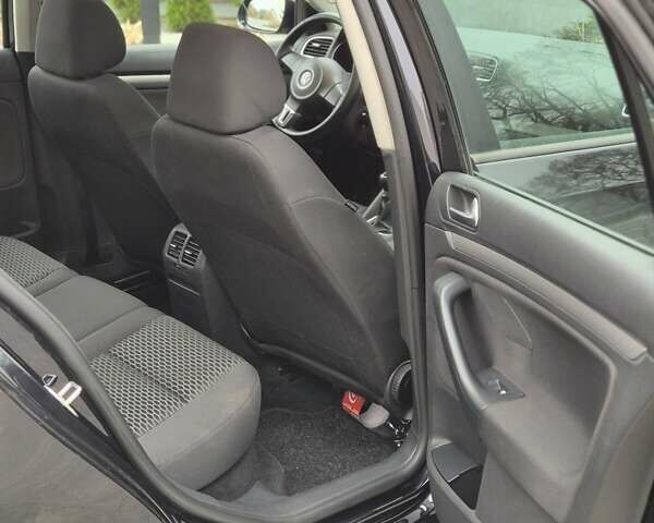 Фольксваген Гольф, объемом двигателя 1.6 л и пробегом 238 тыс. км за 8300 $, фото 11 на Automoto.ua