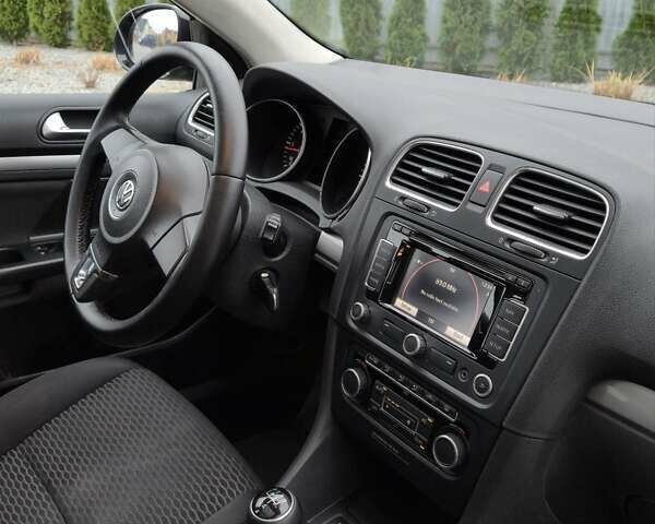 Фольксваген Гольф, объемом двигателя 1.6 л и пробегом 238 тыс. км за 8300 $, фото 28 на Automoto.ua