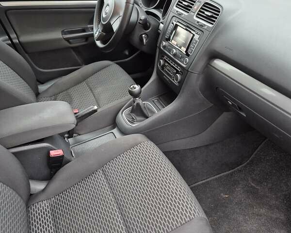 Фольксваген Гольф, объемом двигателя 1.6 л и пробегом 238 тыс. км за 8300 $, фото 22 на Automoto.ua