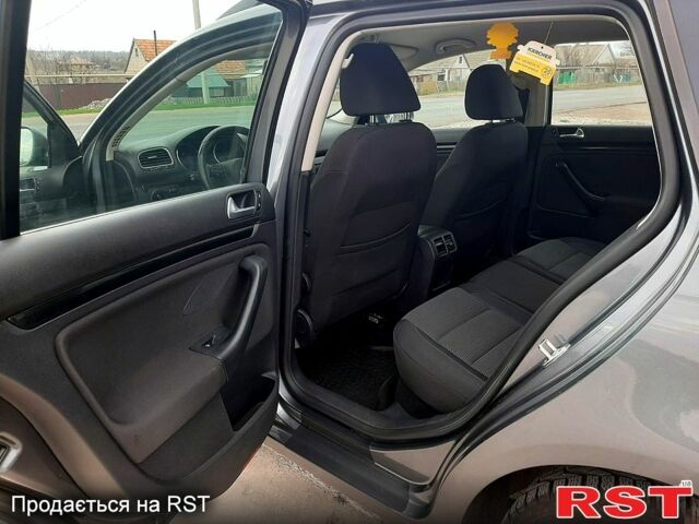 Фольксваген Гольф, объемом двигателя 2.5 л и пробегом 178 тыс. км за 7800 $, фото 8 на Automoto.ua