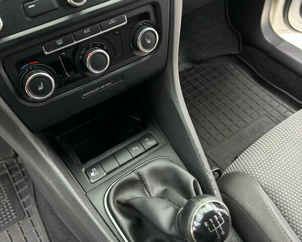 Фольксваген Гольф, об'ємом двигуна 1.6 л та пробігом 303 тис. км за 8500 $, фото 18 на Automoto.ua