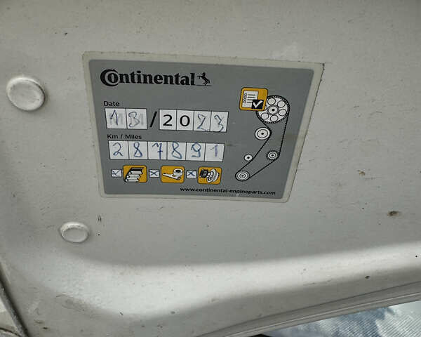 Фольксваген Гольф, об'ємом двигуна 1.6 л та пробігом 303 тис. км за 8500 $, фото 11 на Automoto.ua