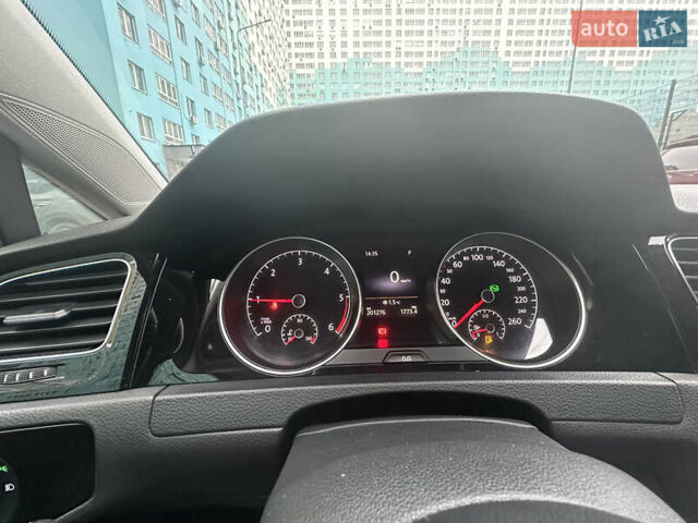 Фольксваген Гольф, объемом двигателя 1.97 л и пробегом 201 тыс. км за 10400 $, фото 15 на Automoto.ua