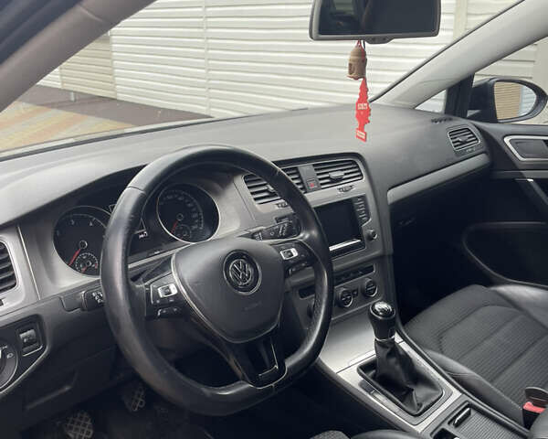 Фольксваген Гольф, объемом двигателя 1.97 л и пробегом 292 тыс. км за 10600 $, фото 10 на Automoto.ua