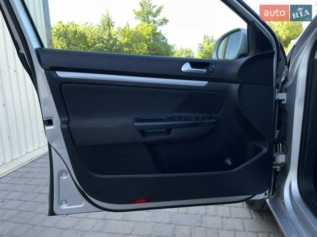 Фольксваген Гольф, об'ємом двигуна 1.6 л та пробігом 245 тис. км за 9599 $, фото 22 на Automoto.ua