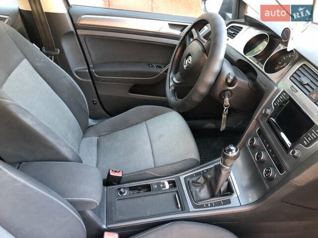 Фольксваген Гольф, объемом двигателя 1.6 л и пробегом 242 тыс. км за 8600 $, фото 31 на Automoto.ua