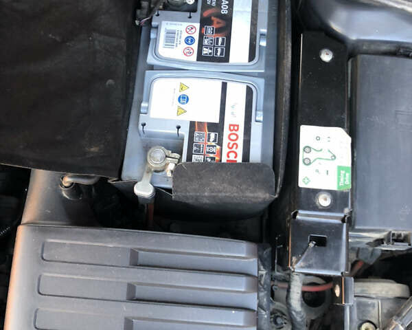 Фольксваген Гольф, объемом двигателя 1.6 л и пробегом 242 тыс. км за 8600 $, фото 35 на Automoto.ua