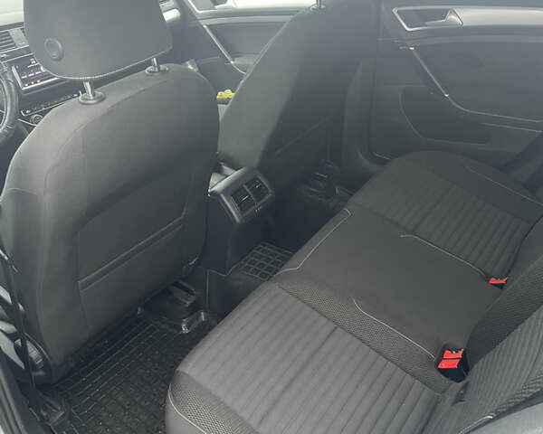 Фольксваген Гольф, об'ємом двигуна 1.6 л та пробігом 220 тис. км за 11869 $, фото 3 на Automoto.ua