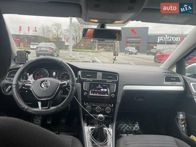 Фольксваген Гольф, об'ємом двигуна 1.6 л та пробігом 220 тис. км за 11869 $, фото 4 на Automoto.ua