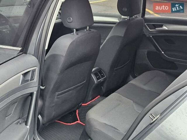 Фольксваген Гольф, объемом двигателя 1.97 л и пробегом 151 тыс. км за 15600 $, фото 36 на Automoto.ua