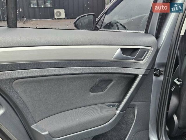 Фольксваген Гольф, объемом двигателя 1.97 л и пробегом 151 тыс. км за 15600 $, фото 34 на Automoto.ua