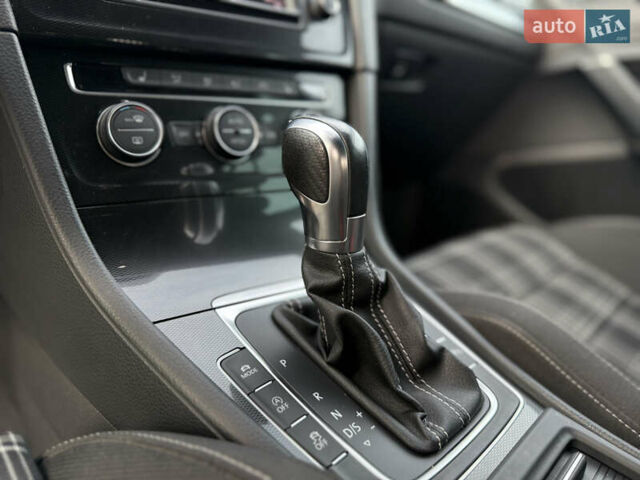 Фольксваген Гольф, объемом двигателя 2 л и пробегом 213 тыс. км за 16500 $, фото 50 на Automoto.ua