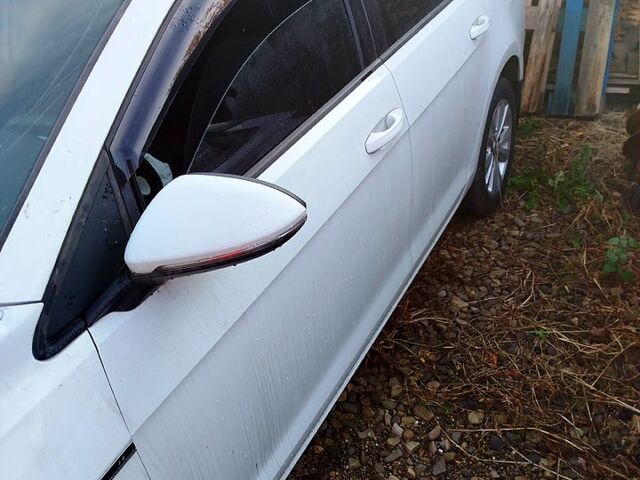 Фольксваген Гольф, объемом двигателя 1.6 л и пробегом 280 тыс. км за 5500 $, фото 5 на Automoto.ua