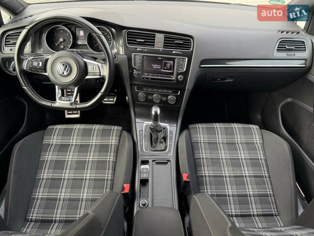 Фольксваген Гольф, объемом двигателя 2 л и пробегом 213 тыс. км за 16500 $, фото 46 на Automoto.ua