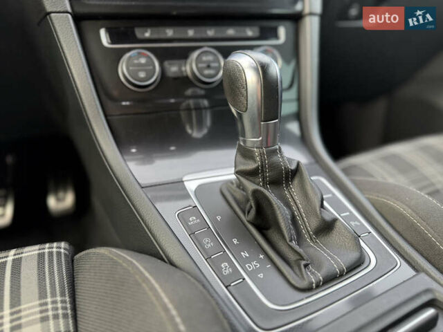 Фольксваген Гольф, объемом двигателя 2 л и пробегом 213 тыс. км за 16500 $, фото 48 на Automoto.ua