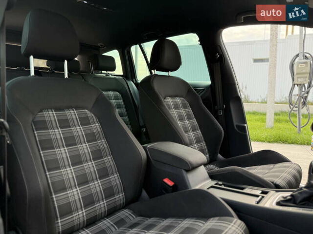 Фольксваген Гольф, объемом двигателя 2 л и пробегом 213 тыс. км за 16500 $, фото 35 на Automoto.ua