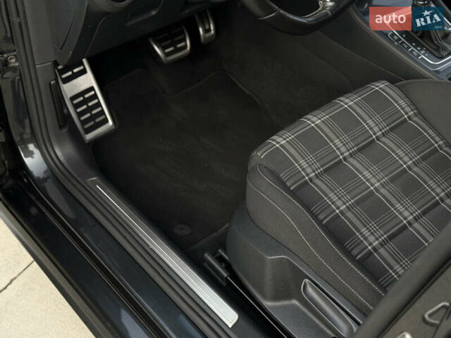 Фольксваген Гольф, объемом двигателя 2 л и пробегом 213 тыс. км за 16500 $, фото 32 на Automoto.ua