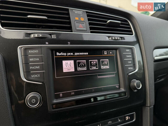 Фольксваген Гольф, объемом двигателя 2 л и пробегом 213 тыс. км за 16500 $, фото 58 на Automoto.ua